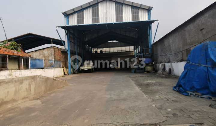 Land and Building for Sale in Semper Cilincing, North Jakarta