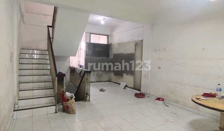 Disewakan Ruko Bungur Jakarta Pusat Cocok Untuk Kantor dll Disewakan Ruko Bungur Jakarta Pusat Cocok Untuk Kantor dll