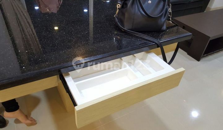 For Rent Fast Apartment U Residence Tower 2 Corner Type Lippo Karawaci Tangerang 2