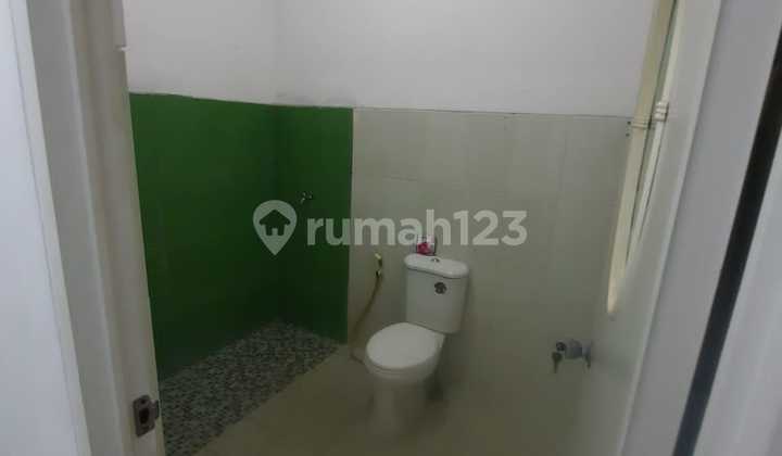 Rumah Minimalis Dekat Stasiun Dan Aviary Bintaro Sektor 3 3