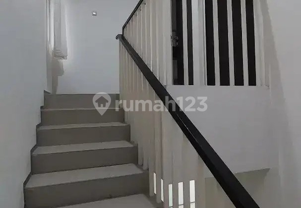 Rumah Cantik Dalam Cluster Sektor 3a Area (bu) Siap Huni Rumah Cantik Dalam Cluster Sektor 3a Area (bu) Siap Huni