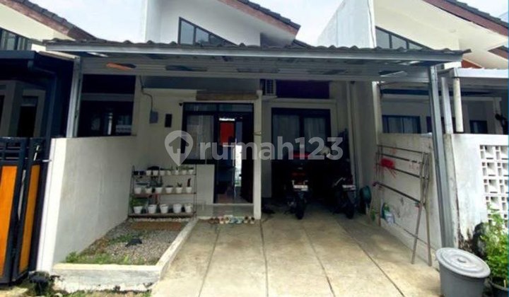Rumah Sindanglaya Dekat Arcamanik, Ujung Berung Bandung