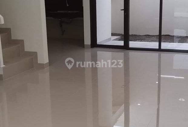 Rumah baru 2 lantai sariwangi dekat gegerkalong, cihanjuang 1