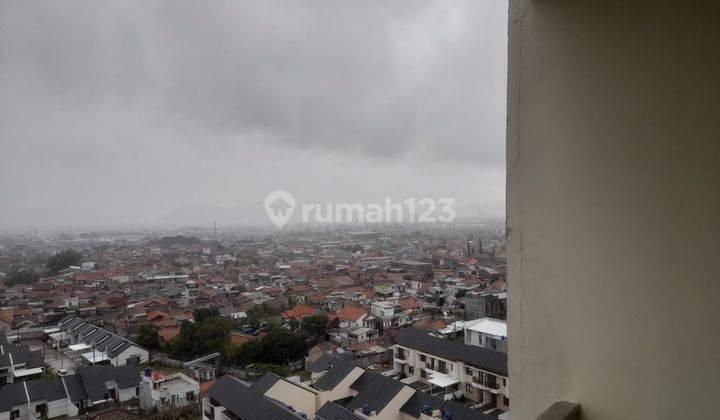 2 BR 50 m2 Lt 10 Apartemen Gateway Pasteur Bandung 4