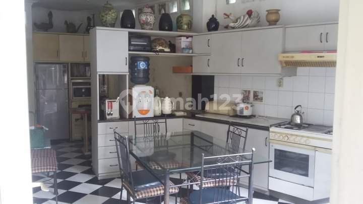 Rumah manis turangga buah batu dekat gatot subroto 2