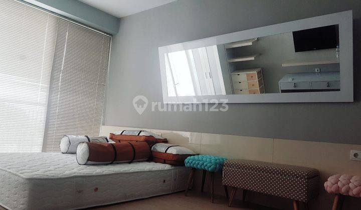 Studio 33 m2 Lt 2 Apartemen Dago Suite Bandung 2