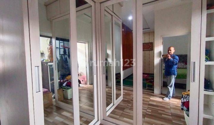 RUMAH MELONG DEKAT PHARMINDO CIJERAH BANDUNG 2