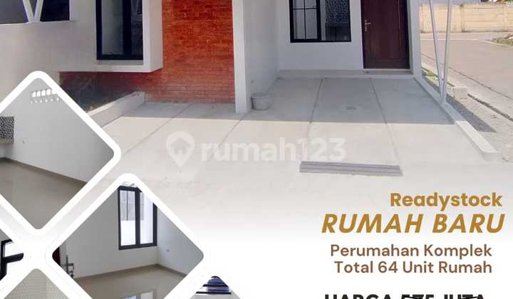 Rumah Baru Cihanjuang Dekat Univ Advent , Villa Istana Bunga Bandung 1