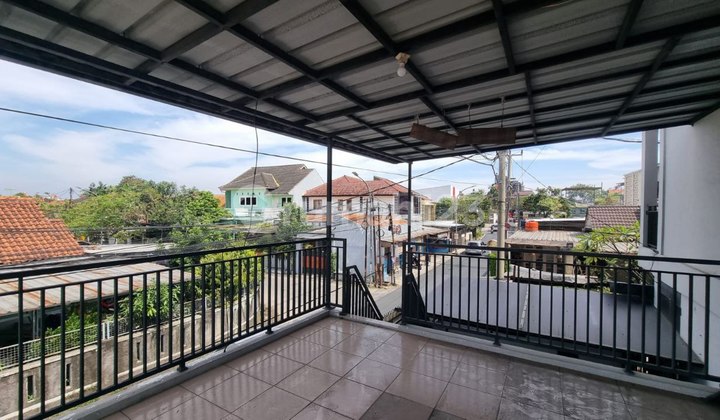 Rumah Minimalis Cisaranten Kulon Arcamanik Dekat Antapani Bandung 2