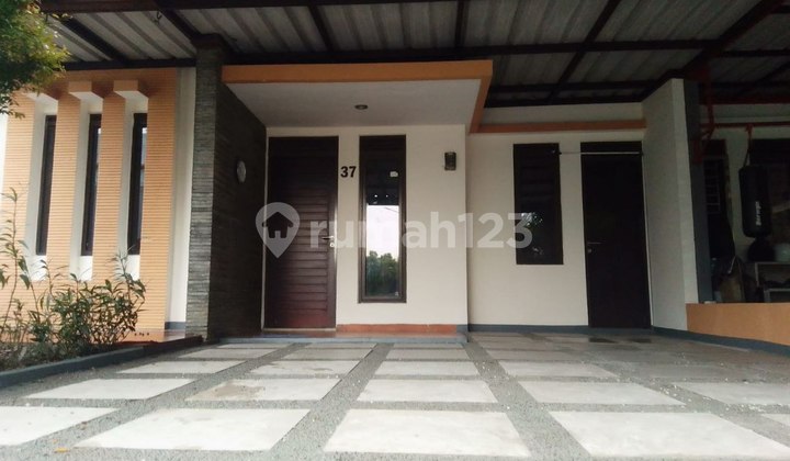 Affordable Grand Sharon Cipamokolan House Near Metro Margahayu Soekarno Hatta Bandung