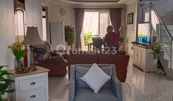 Rumah Terawat Arcamanik Endah Dekat Antapani Bandung 2