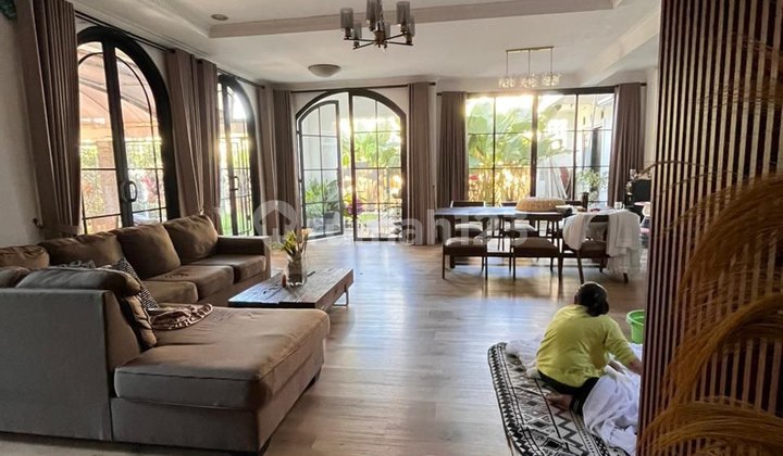 Rumah Mewah Kawaluyaan Dekat Kiaracondong Bandung