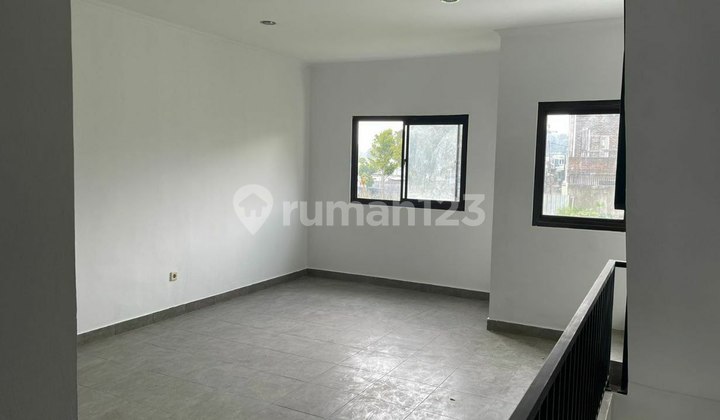 Potensi Penghasilan 500 Jt-an/thn !! Rumah Kost Masuk Gang 40 Kamar Dekat Univ Telkom Bojongsoang Bandung  2