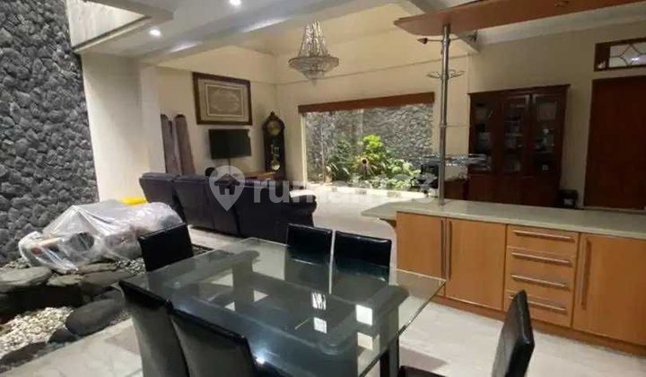 Rumah Asri Buah Batu Dekat Karapitan Bandung