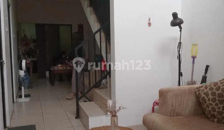 Rumah Kiarasari Kiaracondong Dekat Ciwastra Bandung