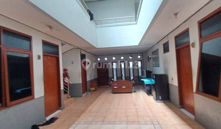 Rumah Kost Aktif Sayap Surya Sumantri 
dekat Universitas Maranatha Pasteur Bandung
 1