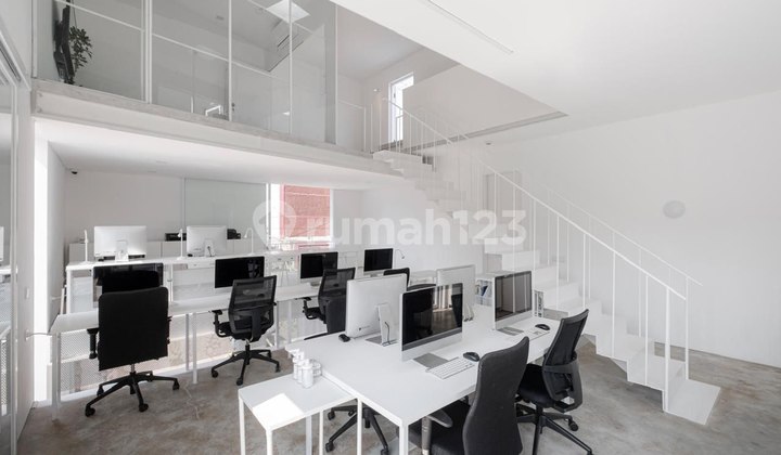 Contemporary House Wing of Student Fighters, Buah Batu Bandung 2