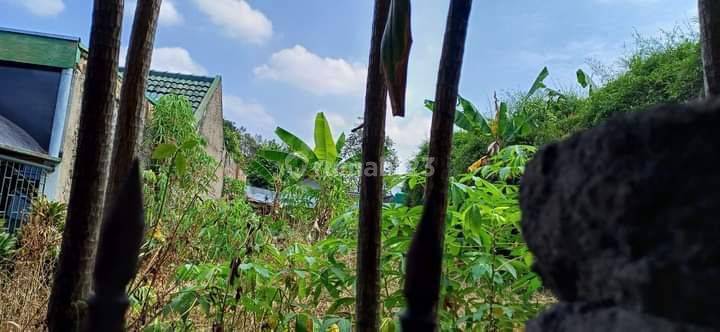 Jarang ada tanah kecil di Pondok Hijau Gegerkalong Bandung 1