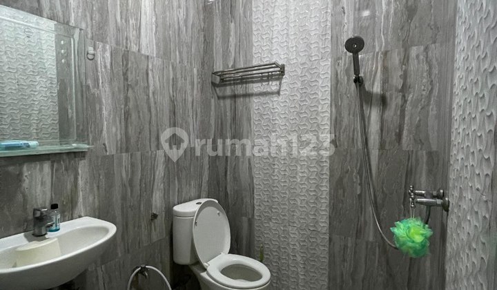 Rumah Kolam Renang Kopo Melati Dekat Tol Kopo Bandung 2