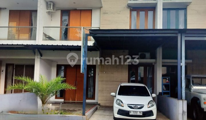 Rumah Keren Bagus Ciganitri Dekat Tol Buah Batu Bandung