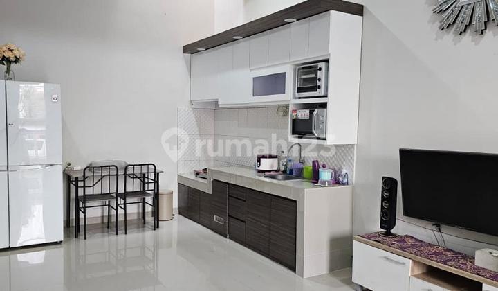Minimalist House Ready to Occupy in Kutisari Near Petra University 2