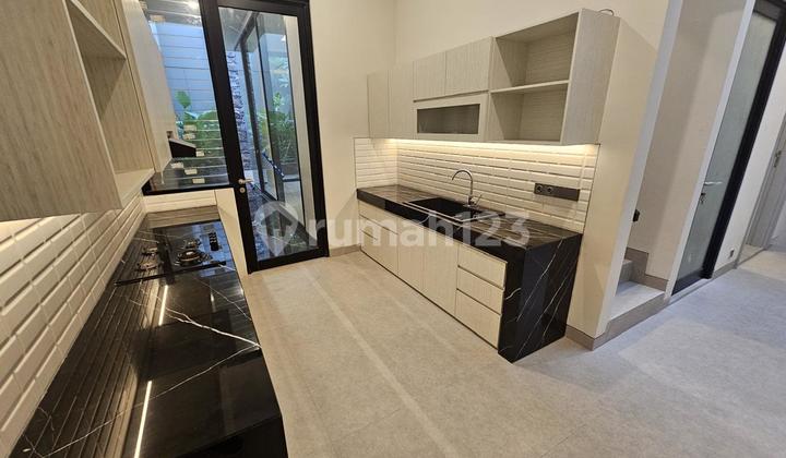 New Luxury High Spec Ready-to-Occupy House in Pakuwon Indah Near Pakuwon Mall 2