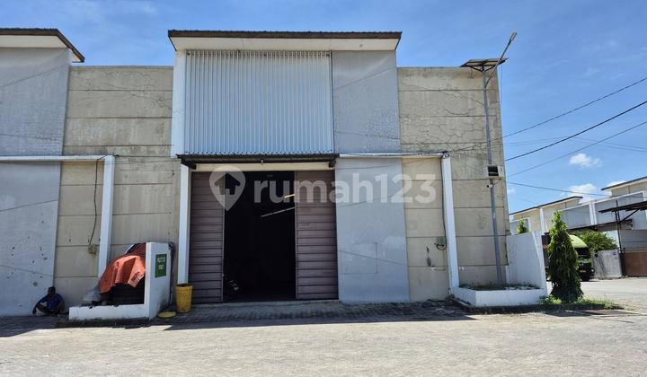 Strategic Warehouse Beside Cerme Prambanan Bizland Gresik Toll Gate Strategic Warehouse Beside Cerme Prambanan Bizland Gresik Toll Gate