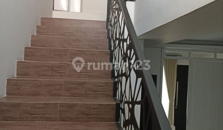 Rumah Lebak Arum Strategis Furnish Carport 2 2