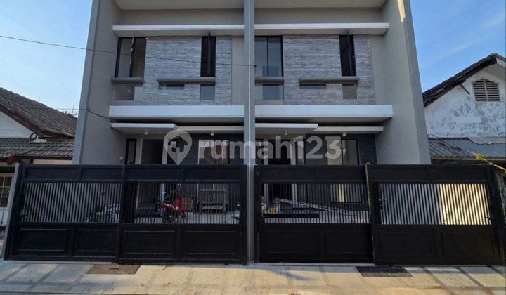 Mukti New Minimalist House with Upper and Lower Tank 1