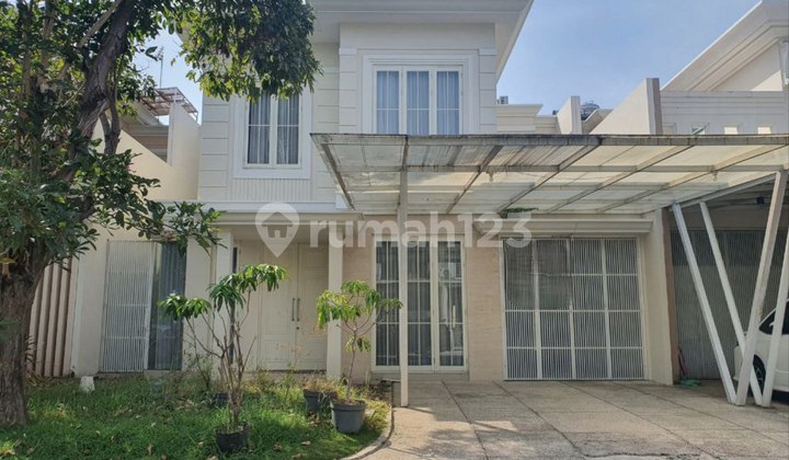 Rumah Bahama Pakuwon City Minimalis Strategis 1