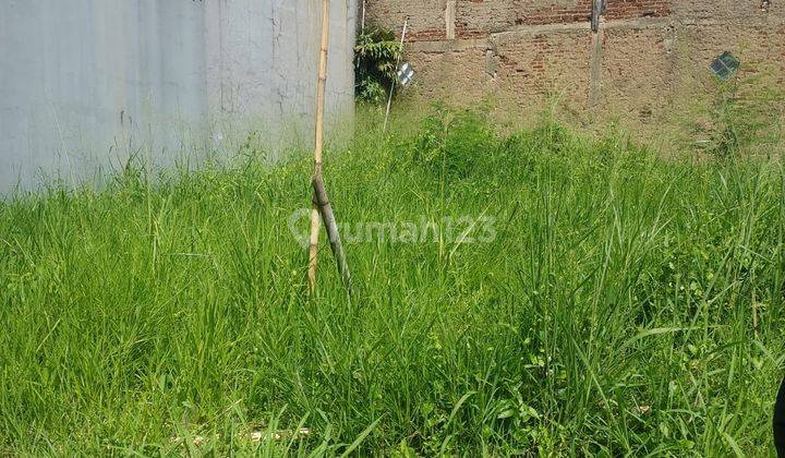 Tanah matang siap bangun kotak sayap logam buah batu dekat tol 3