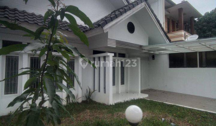 Rumah lux serba putih batununggal mulya bandung  1