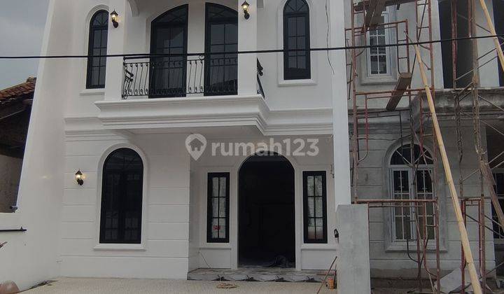 Rumah baru model klasik Turangga buahbatu bandung blk horison 2