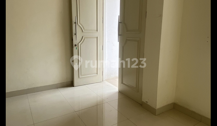 Disewakan Rumah Bagus Siap Huni Ada Kichen Set 2