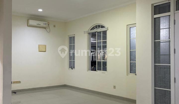 2-Story House Ready to Occupy in Green Lake City