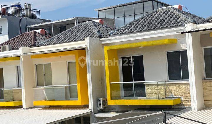 DISEWAKAN RUMAH SIAP HUNI 6x15  di Green Lake City 1