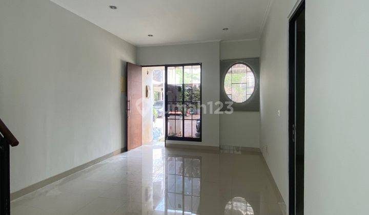 DISEWAKAN RUMAH MURAH 4kt Siap Huniii  Unfurnished 2