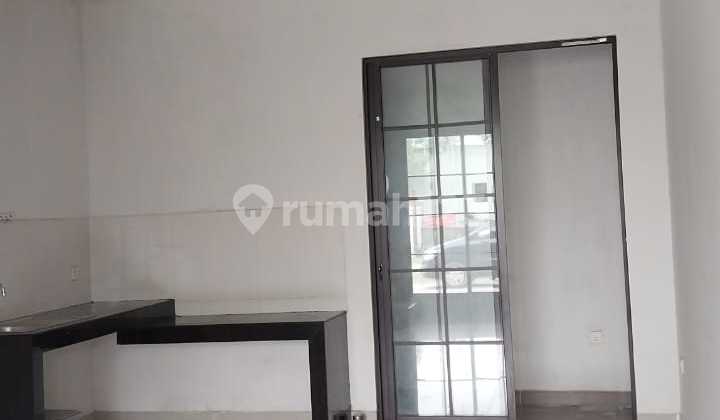 Disewakan Rumah Murah 4x12 di Green Lake City 2