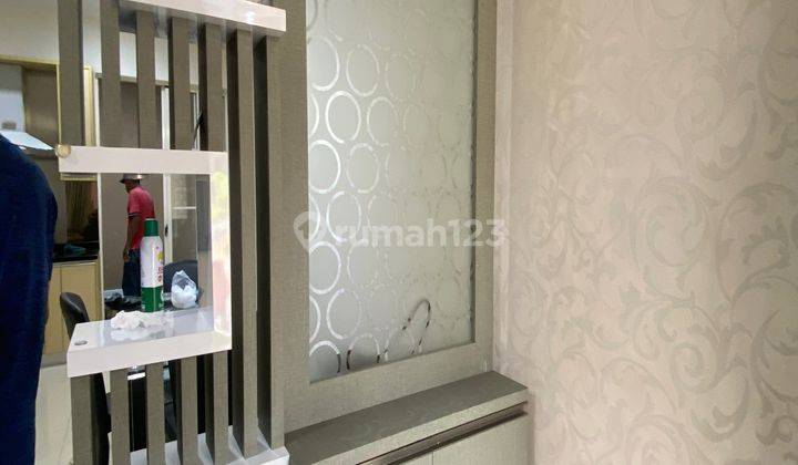  Rumah Kontrakan Furnished di Green Lake City 2