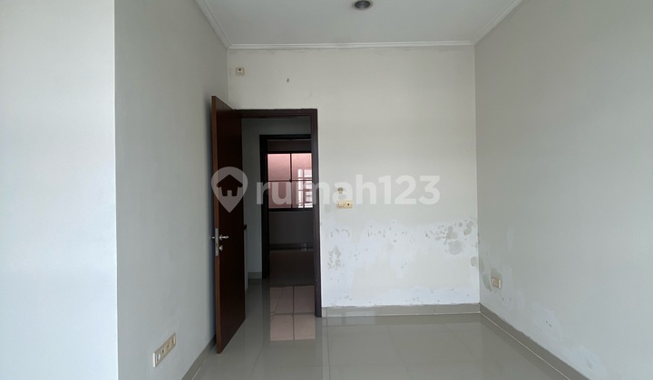 Sewa Rumah Dua Lantaiii 4x15 Ready Siap Huni 1