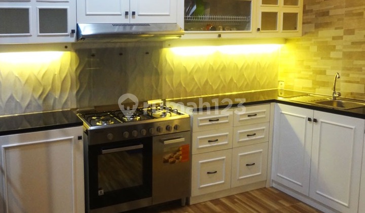 Disewakan Rumah Murah 4x15 Ready Full Furnish Disewakan Rumah Murah 4x15 Ready Full Furnish