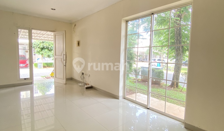 Disewakan Rumah Murah Meriah Hoek Siap Huni