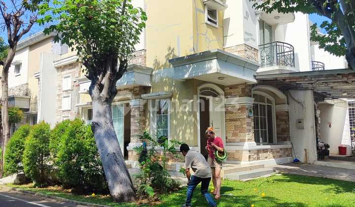 Sewa Rumah Termurah Hoek Dekat Danauuu Bagus