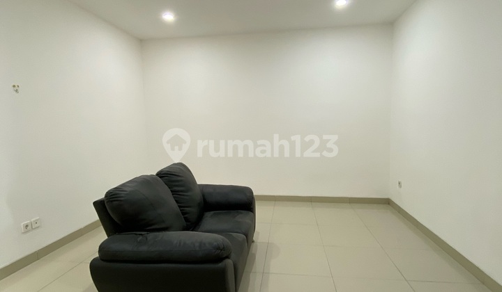Disewakan Rumah Puri Mansion 3lt Murah Banget