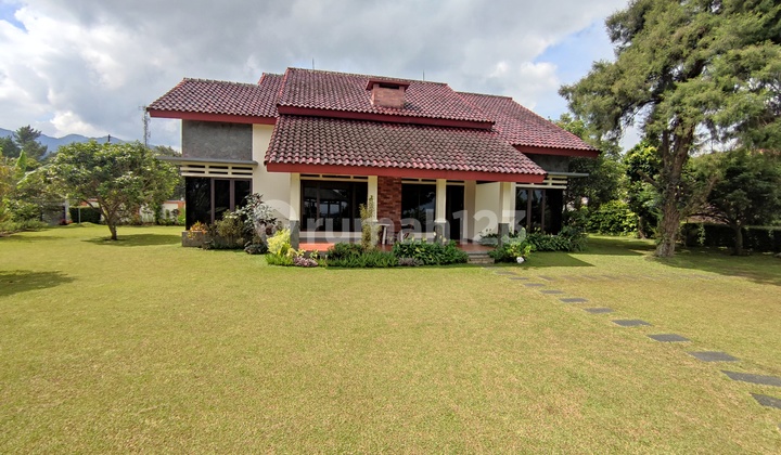Villa Puncak Cipayung View Hijau sejuk dekat Cimory dan Brasco Villa Puncak Cipayung View Hijau sejuk dekat Cimory dan Brasco