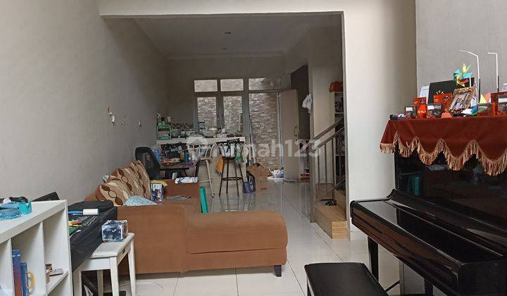 Rumah Bagus 2 Lantai Jual Murah/Cepat 1