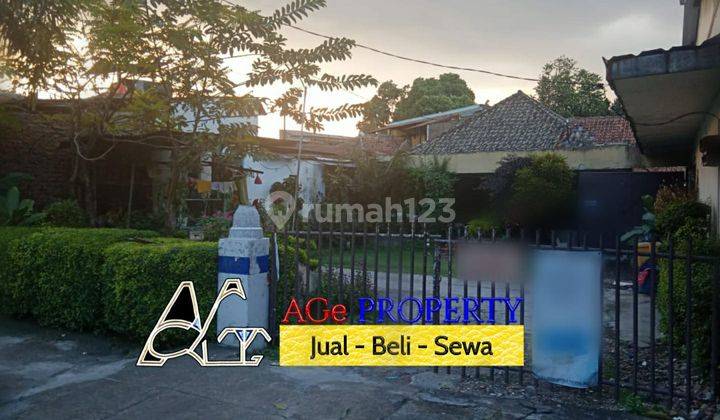 Rumah Di Pinggir Jalan Besar Bandung 1