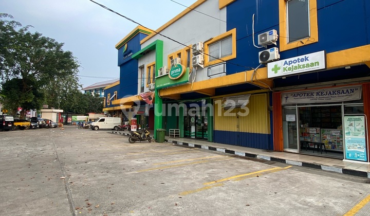 Pemilik Bu Ruko Siap Huni Di Area Perbelanjaan Parkir Luas