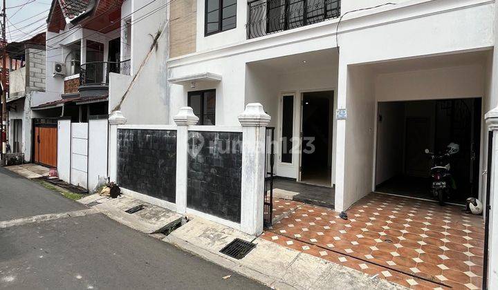 Rumah Bagus Siap Huni Ingin Cepat Terjual 1