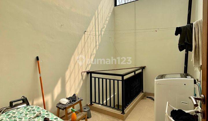 Area Premium, Rumah Mewah Depan Taman, Tamu Gak Ribet Parkir 2